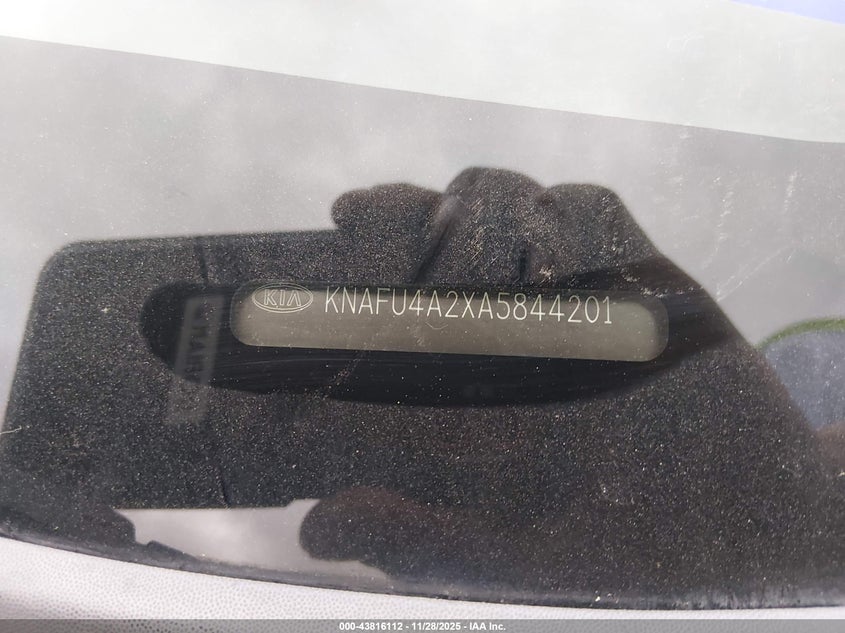 2010 Kia Forte Ex VIN: KNAFU4A2XA5844201 Lot: 43816112