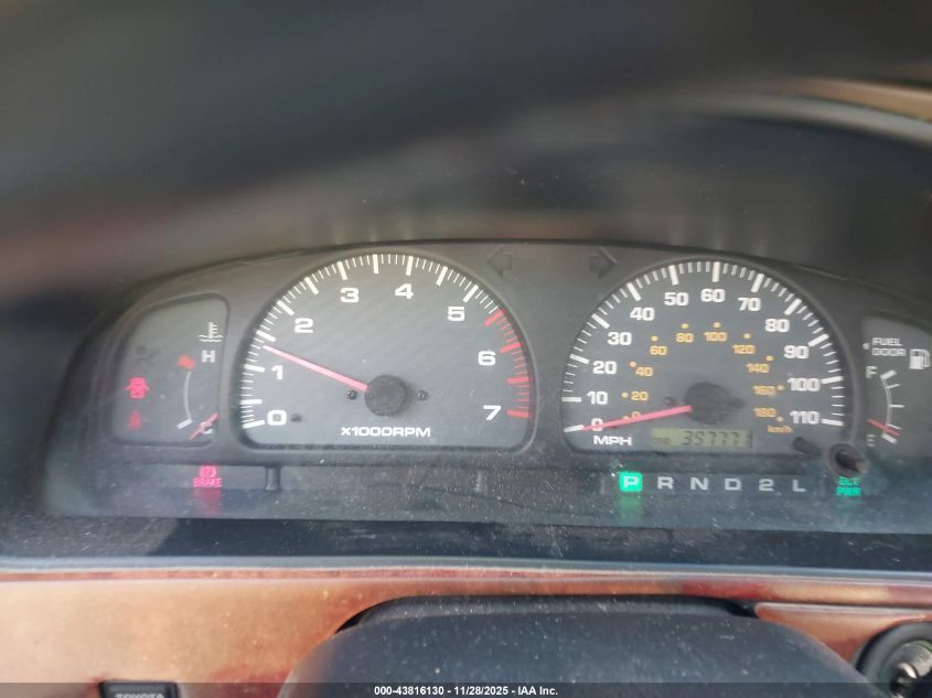 2000 Toyota 4Runner Sr5 V6 VIN: JT3GN86R2Y0175726 Lot: 43816130