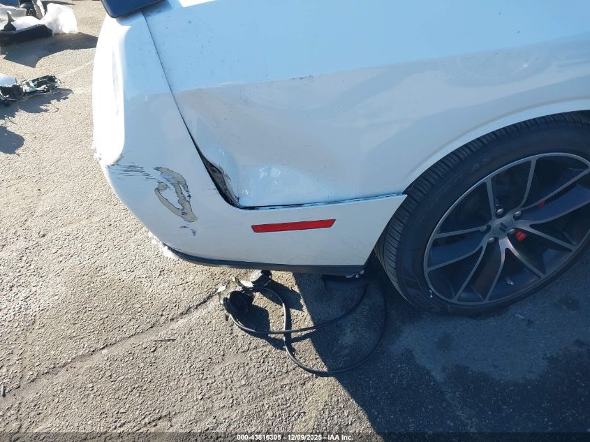 2017 Dodge Challenger Sxt VIN: 2C3CDZAG6HH659679 Lot: 43816305