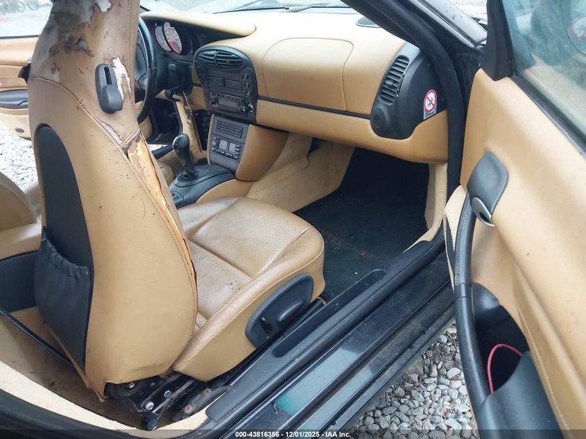 2002 Porsche Boxster VIN: WP0CA29852U622278 Lot: 43816356