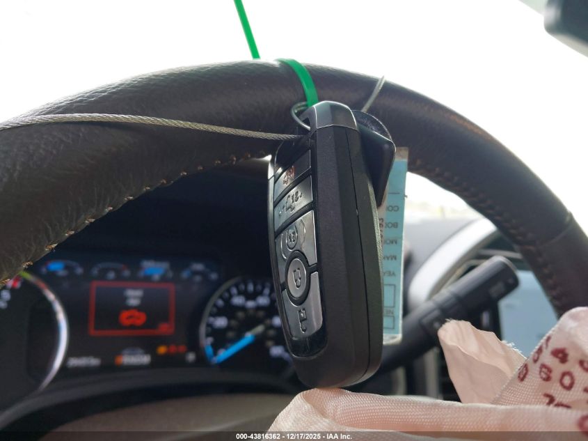 2022 Ford F-350 King Ranch VIN: 1FT8W3DT1NEG09793 Lot: 43816362