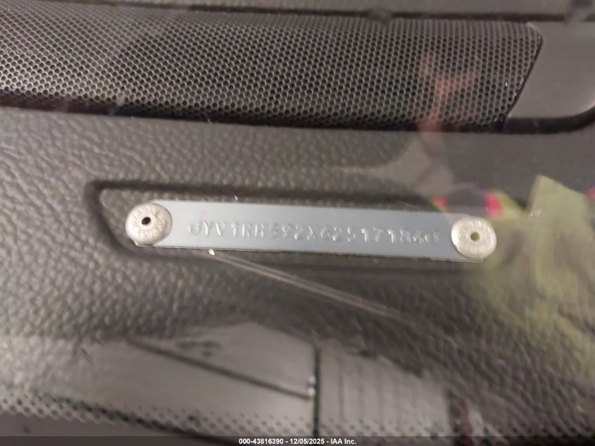 2006 Volvo S60 2.5T VIN: YV1RH592X62517184 Lot: 43816390