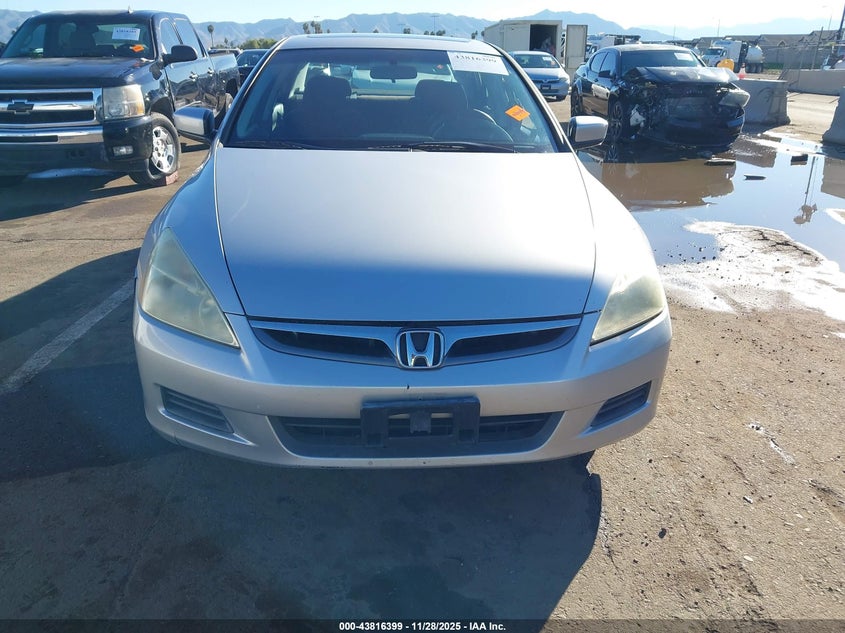 2006 Honda Accord Sdn 2.4 Ex/Ex VIN: 1HGCM56716A001181 Lot: 43816399