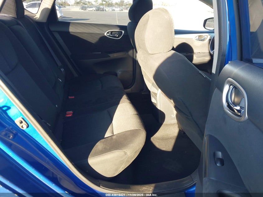 2014 Nissan Sentra Sr VIN: 3N1AB7AP2EY253923 Lot: 43816421