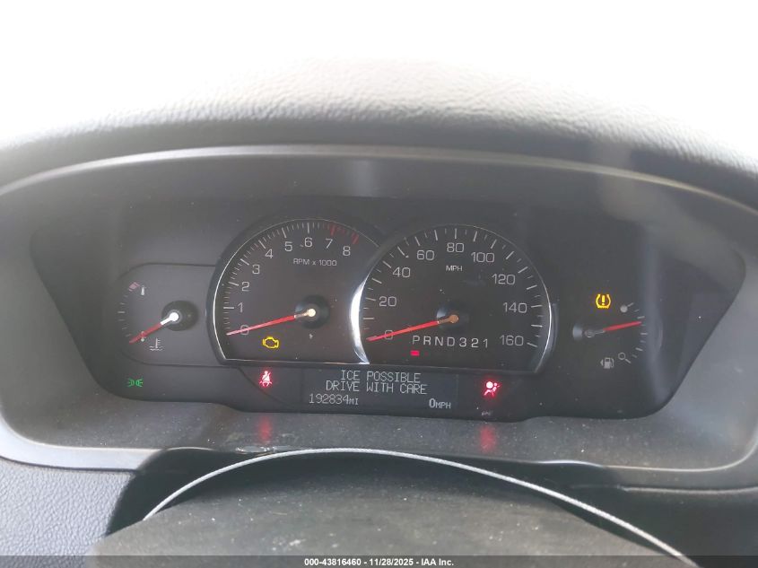 2007 Cadillac Dts Luxury I VIN: 1G6KD57Y77U225236 Lot: 43816460