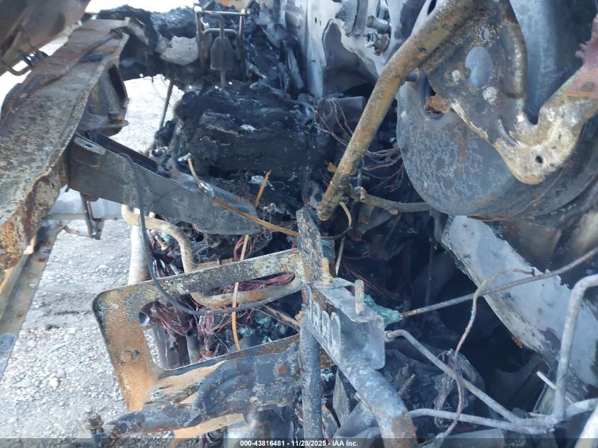 2018 Ram Promaster 2500 High Roof 159 Wb VIN: 3C6TRVDG2JE147556 Lot: 43816481