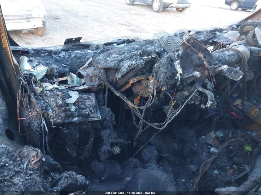 2018 Ram Promaster 2500 High Roof 159 Wb VIN: 3C6TRVDG2JE147556 Lot: 43816481