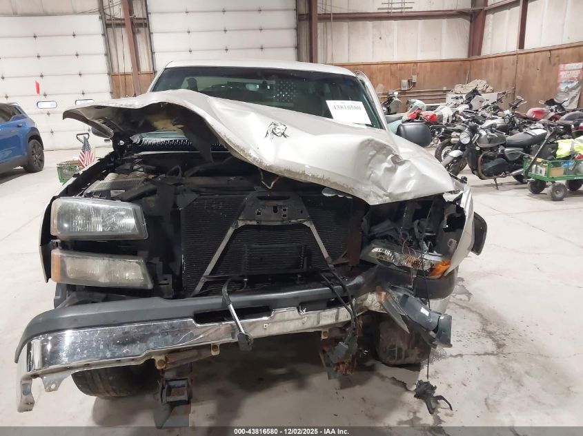 2004 Chevrolet Silverado 1500 VIN: 1GCEK14T24Z199550 Lot: 43816580