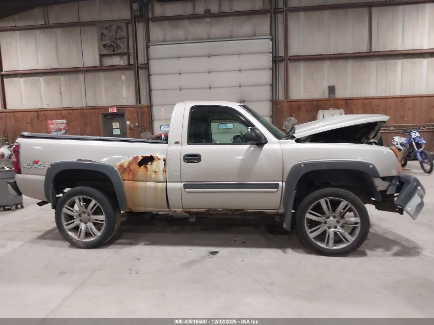 2004 Chevrolet Silverado 1500 VIN: 1GCEK14T24Z199550 Lot: 43816580