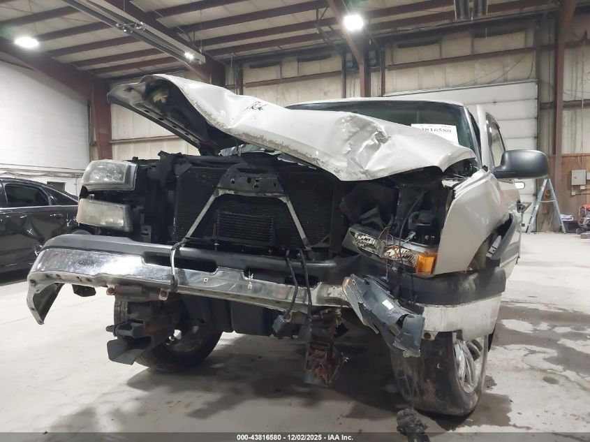 2004 Chevrolet Silverado 1500 VIN: 1GCEK14T24Z199550 Lot: 43816580