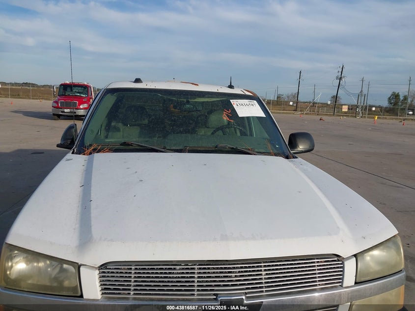 2004 Chevrolet Silverado 1500 Z71 VIN: 2GCEK19T941104838 Lot: 43816587