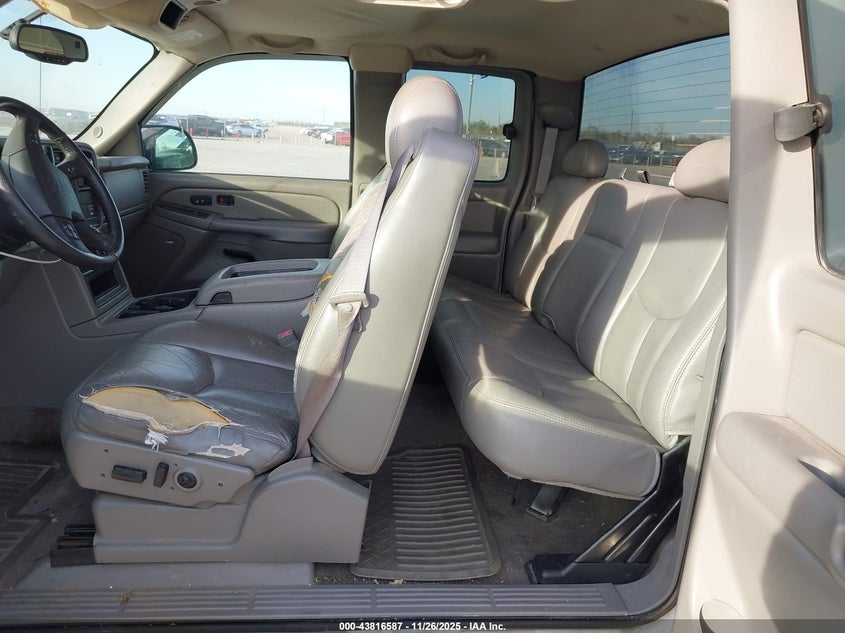 2004 Chevrolet Silverado 1500 Z71 VIN: 2GCEK19T941104838 Lot: 43816587