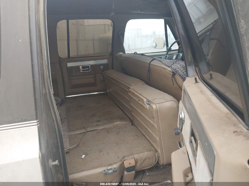 1984 Chevrolet Suburban K10 VIN: 1G8EK16C9EF146600 Lot: 43816597