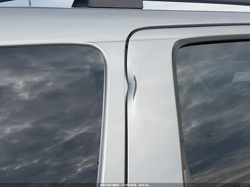 2008 Toyota Sequoia Sr5 5.7L V8 VIN: 5TDZY64A68S004634 Lot: 43816658