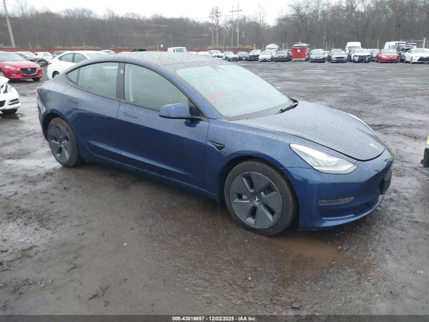TESLA MODEL 3 REAR-WHEEL DRIVE