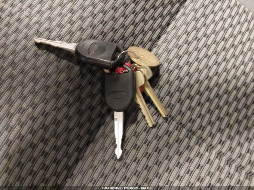 2015 Ford F-250 Xl VIN: 1FDBF2B6XFED21667 Lot: 43816806