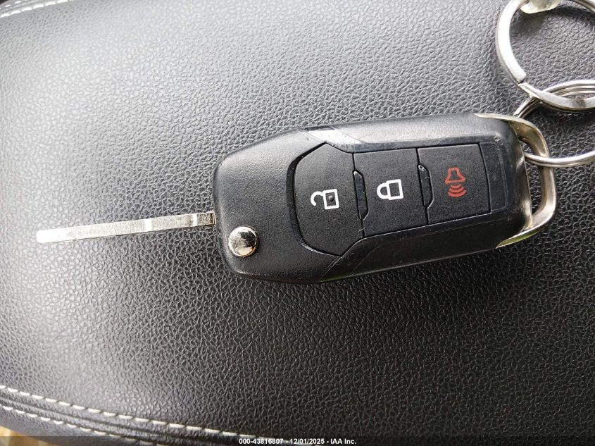 2022 Ford Escape S VIN: 1FMCU9F61NUB40913 Lot: 43816807