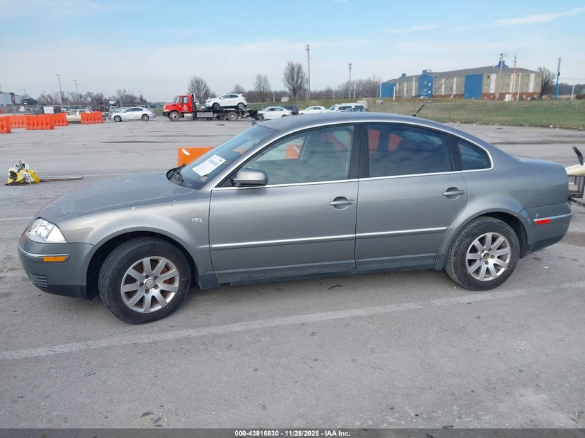 2002 Volkswagen Passat Gls VIN: WVWPD63B82P365524 Lot: 43816830