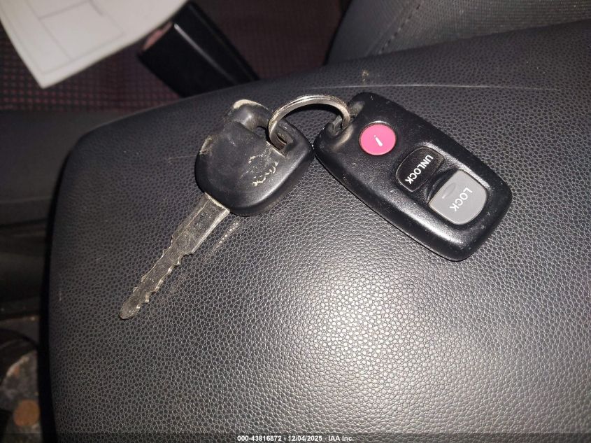 2004 Mazda Mazda3 S VIN: JM1BK323541104091 Lot: 43816872