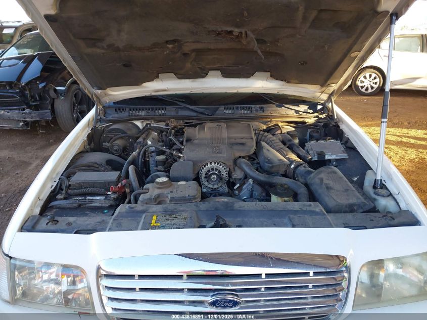 2005 Ford Crown Victoria Lx/Lx Sport VIN: 2FAFP74W65X121434 Lot: 43816891