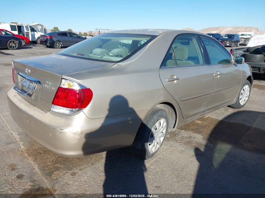 2005 Toyota Camry Le
