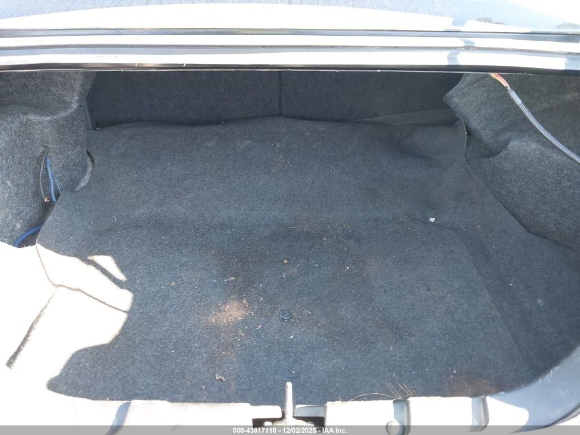 2005 Ford Mustang V6 Deluxe/V6 Premium VIN: 1ZVFT80N555204165 Lot: 43817110