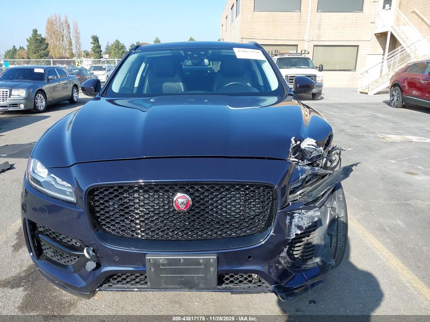 2018 Jaguar F-Pace 30T R-Sport VIN: SADCL2GX0JA203117 Lot: 43817178