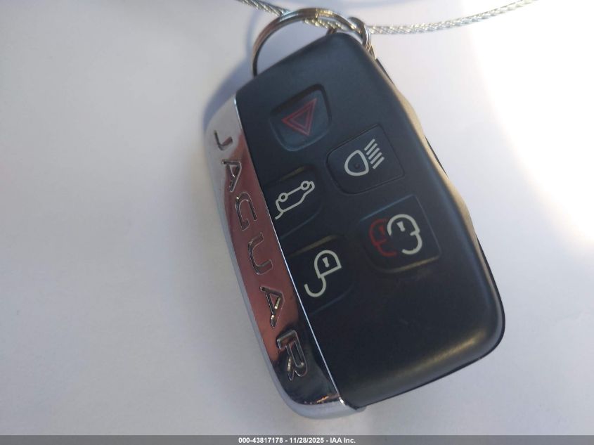 2018 Jaguar F-Pace 30T R-Sport VIN: SADCL2GX0JA203117 Lot: 43817178