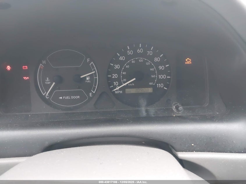 2T1BR12E91C513364 2001 TOYOTA COROLLA photo no. 7