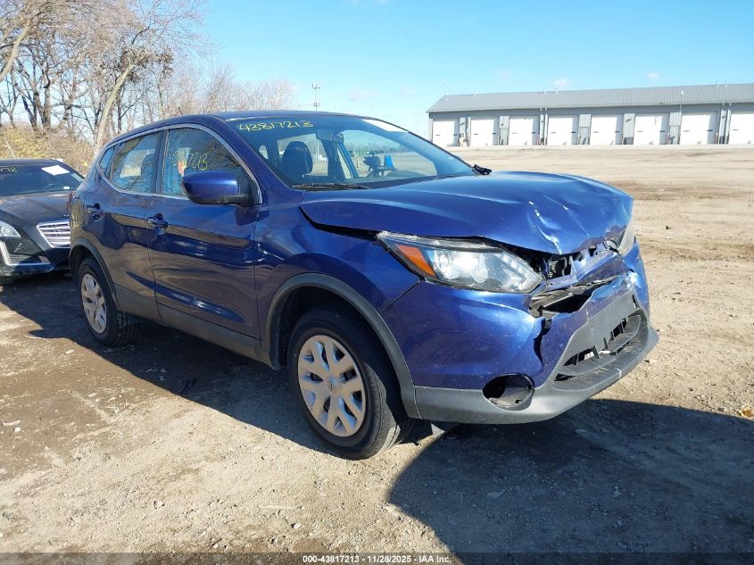 NISSAN ROGUE SPORT S