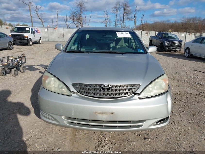 2004 Toyota Camry Le VIN: 4T1BE32K84U870468 Lot: 43817274