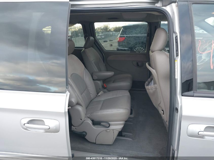 2003 Chrysler Town & Country Limited VIN: 2C8GP64L43R247094 Lot: 43817316