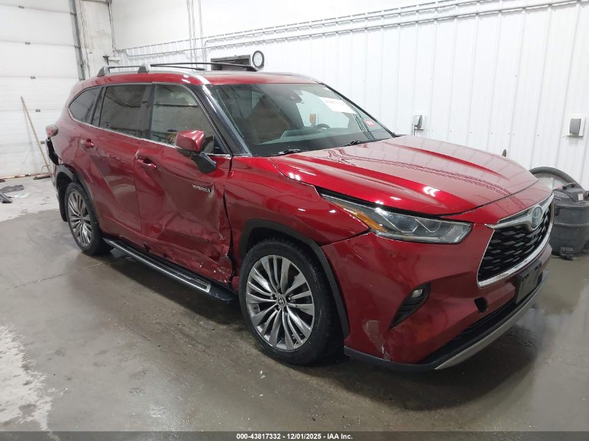 TOYOTA HIGHLANDER HYBRID PLATINUM