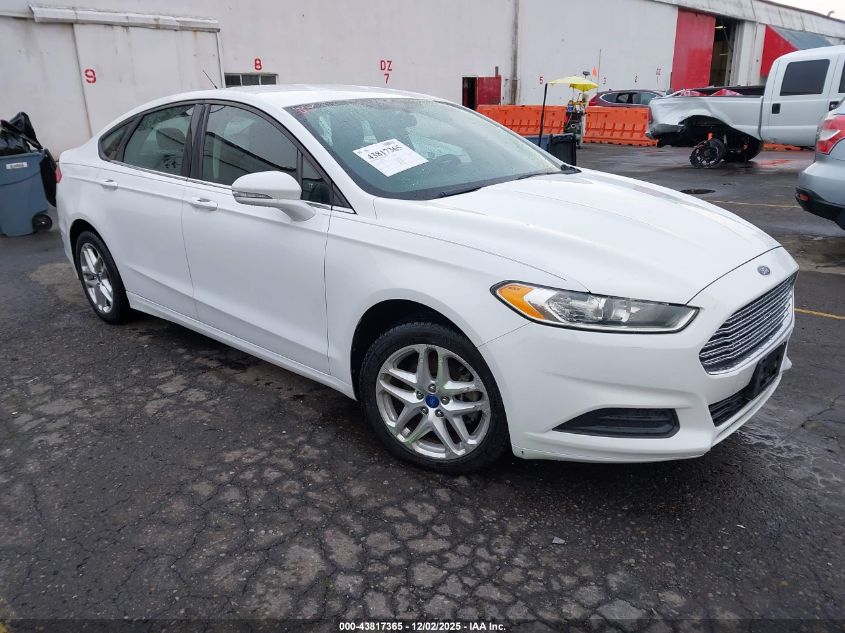 FORD FUSION SE
