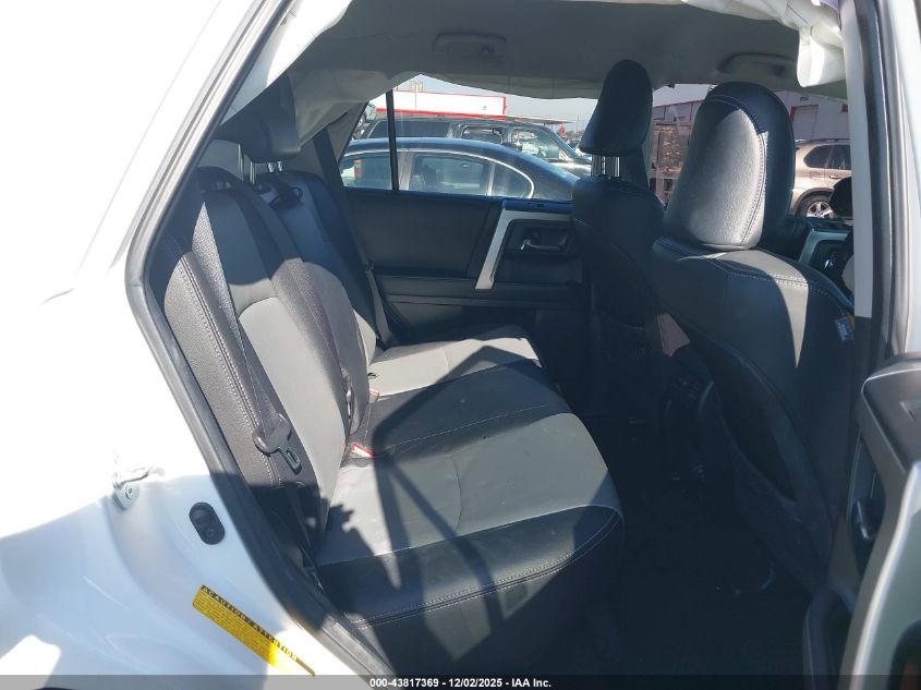 2020 Toyota 4Runner Sr5 Premium VIN: JTEBU5JR9L5778727 Lot: 43817369