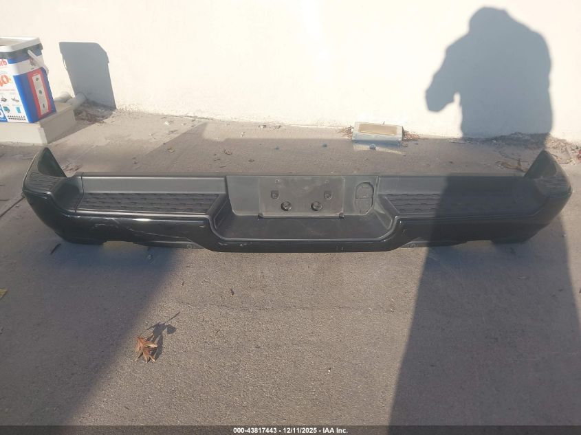 2020 Ram 1500 Big Horn 4X4 5'7 Box VIN: 1C6SRFFTXLN355517 Lot: 43817443