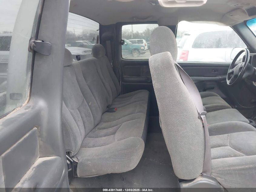 2004 Chevrolet Silverado 1500 Ls VIN: 2GCEC19T941134449 Lot: 43817448