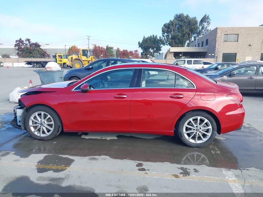 2021 Mercedes-Benz A 220 VIN: W1K3G4EB8MJ279889 Lot: 43817455