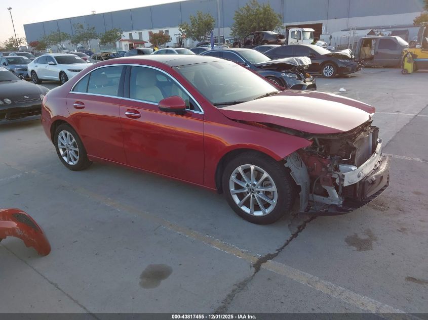 MERCEDES-BENZ A-CLASS A 220