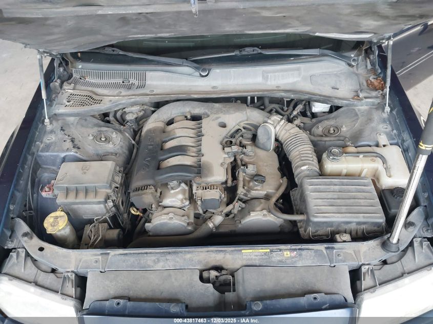 2005 Chrysler 300 Touring VIN: 2C3AA53G65H172158 Lot: 43817463