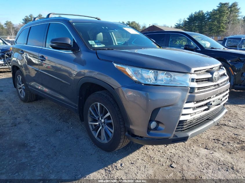 TOYOTA HIGHLANDER XLE