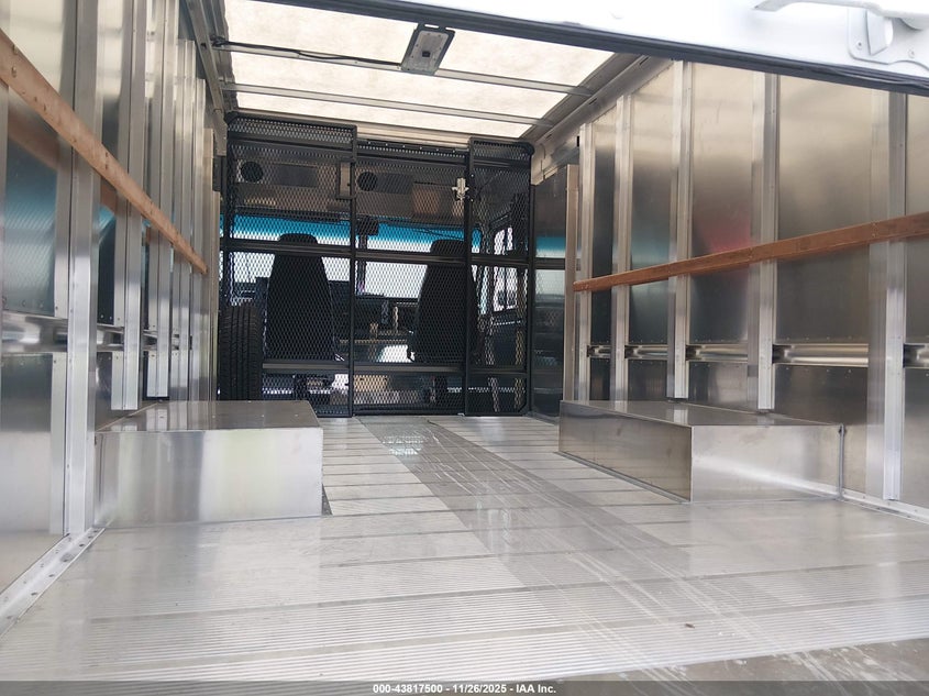 2026 Ford E-350 Stripped VIN: 1FC3E3KN1TDD31322 Lot: 43817500