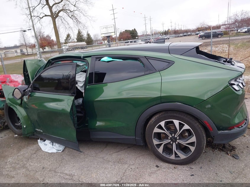 2024 Ford Mustang Mach-E Select VIN: 3FMTK1S57RMA07247 Lot: 43817526