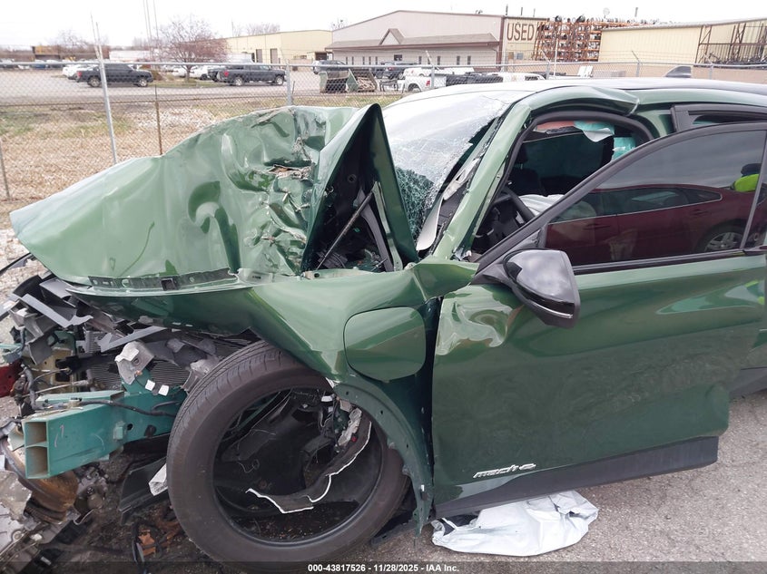 2024 Ford Mustang Mach-E Select VIN: 3FMTK1S57RMA07247 Lot: 43817526