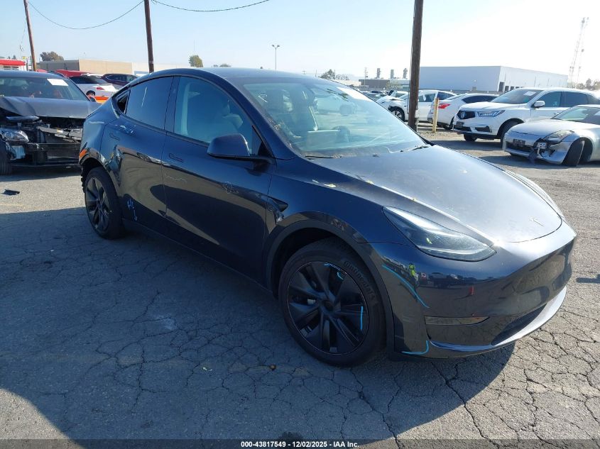 TESLA MODEL Y LONG RANGE DUAL MOTOR ALL-WHEEL DRIVE/RWD