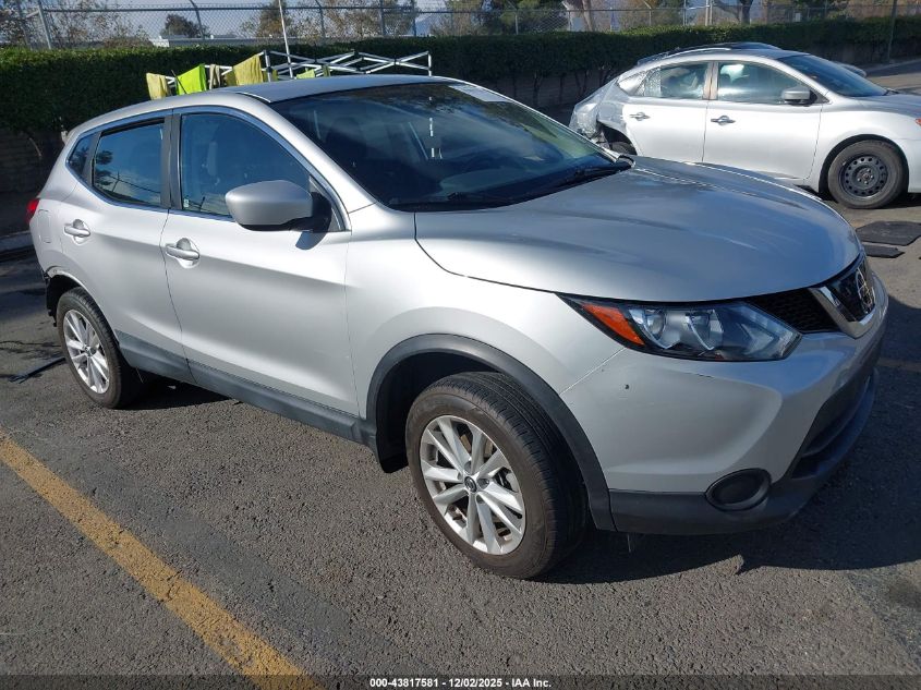 NISSAN ROGUE SPORT S