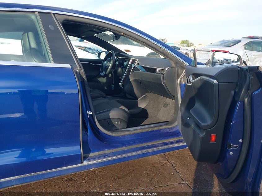 5YJSA1E17HF180281 2017 TESLA MODEL S photo no. 5