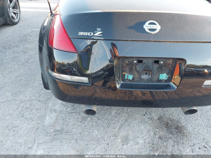 2005 Nissan 350Z Enthusiast VIN: JN1AZ36D15M700585 Lot: 43817633