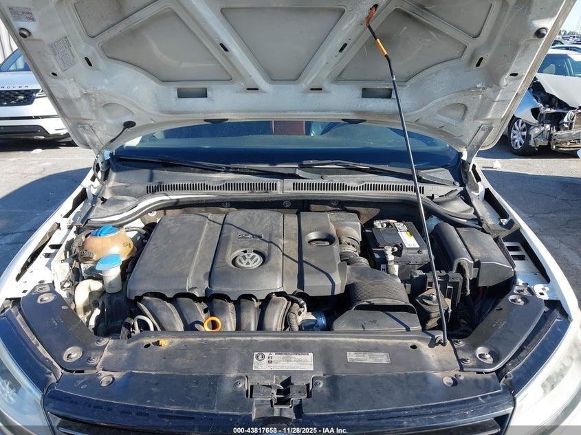 2013 Volkswagen Jetta 2.5L Se VIN: 3VWDP7AJ0DM394077 Lot: 43817658