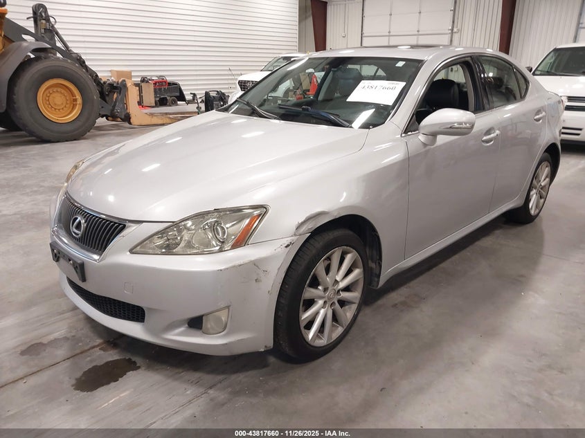 JTHCK262392030962 2009 LEXUS IS photo no. 2